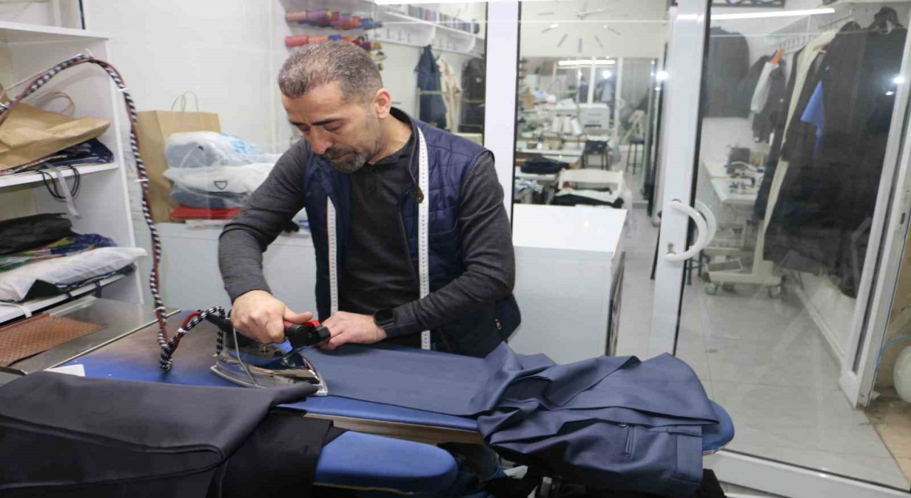 Diyarbakırda terzilerde bayram yoğunluğu