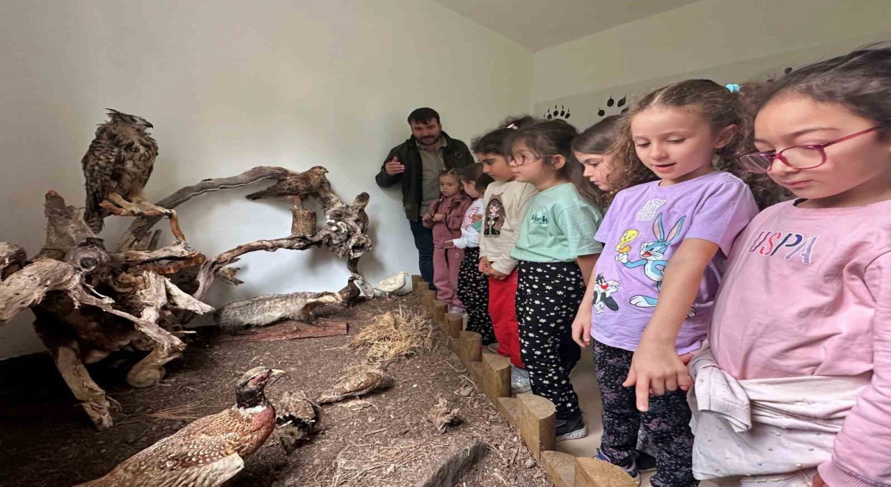 Doğanın savunucuları, gençlere yol göstermeye devam ediyor