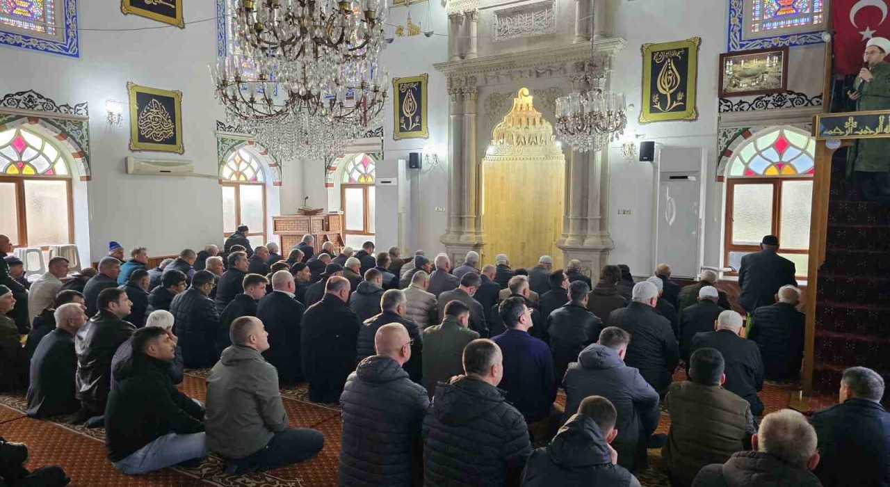 Doğanpınar Köyünde Bayramlaşma Geleneği 71 Yıldır Sürüyor