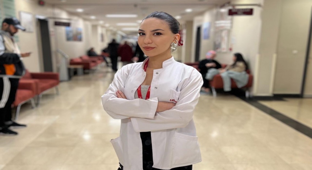 ‘Doğru beslenerek saç dökülmesini önlemek mümkün