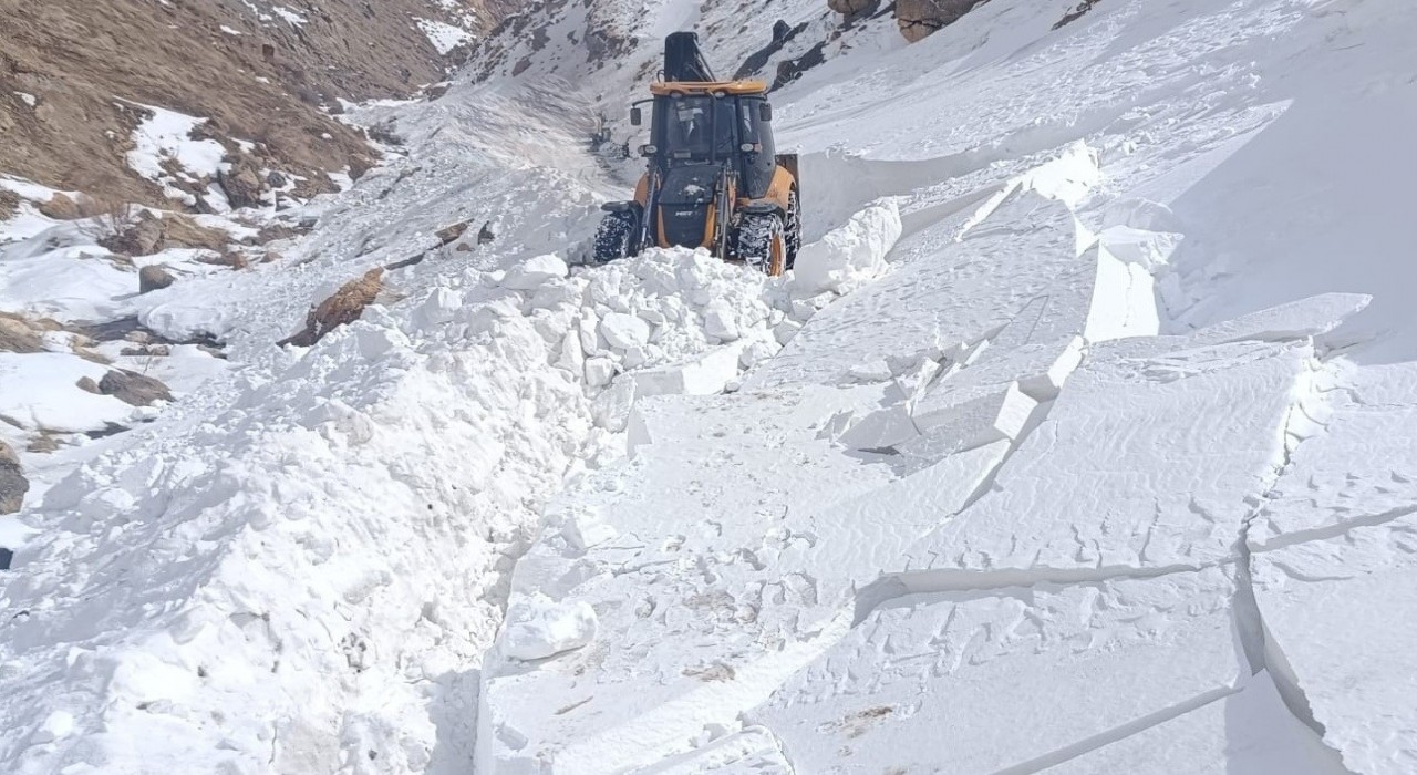Doğudaki 7 il için çığ uyarısı