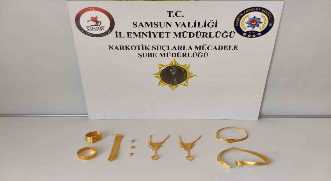 Dolandırıcılıktan 29 yıl hapis cezası bulunan şahıs sahte altın setiyle yakalandı