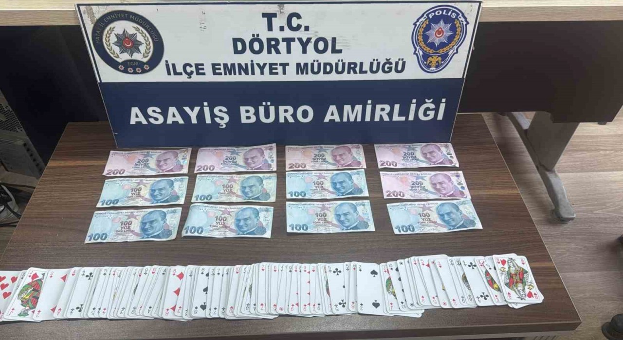 Dörtyolda kumar oynayan 5 şahsa: 46 bin 235 TL ceza
