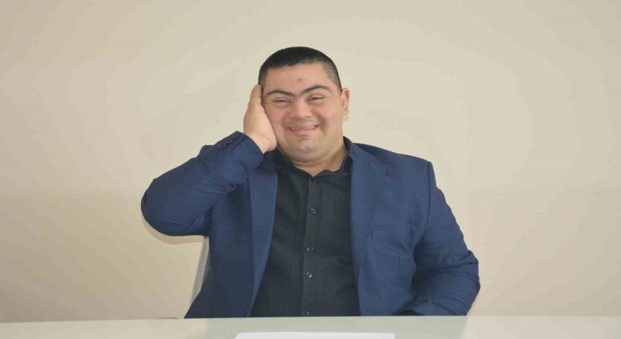 Down sendromlu Erdinçin en büyük hayali dengbej olmak