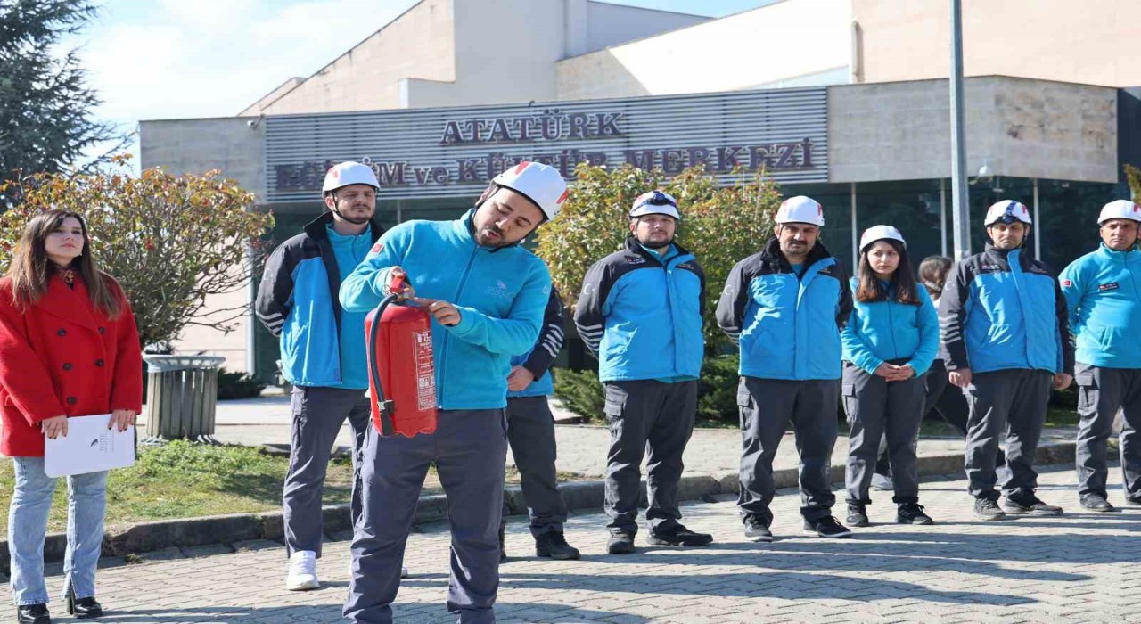 Düzce Üniversitesinde acil durum bilinci artırıldı