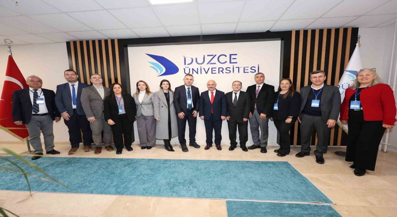 Düzce Üniversitesinden büyük akreditasyon başarısı