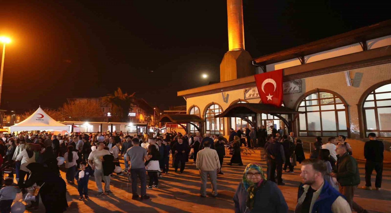 Düzcede bal şerbeti ikram edildi