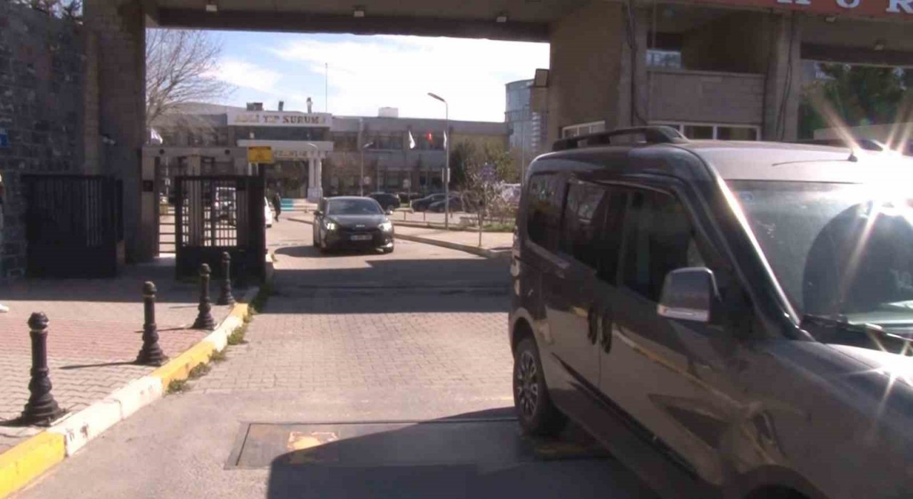 Ece Gürelin cenazesi adli tıp kurumundan alındı