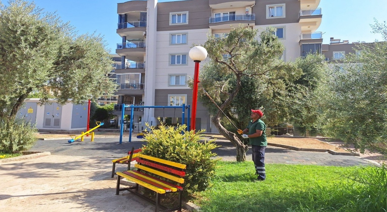 Efeler Belediyesi ilçe genelinde çalışmalarını sürdürüyor