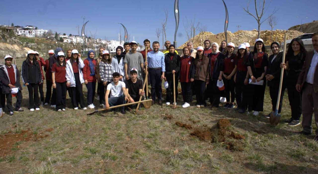 Eğilde Narin Hatıra Ormanı için ilk fidanlar dikildi