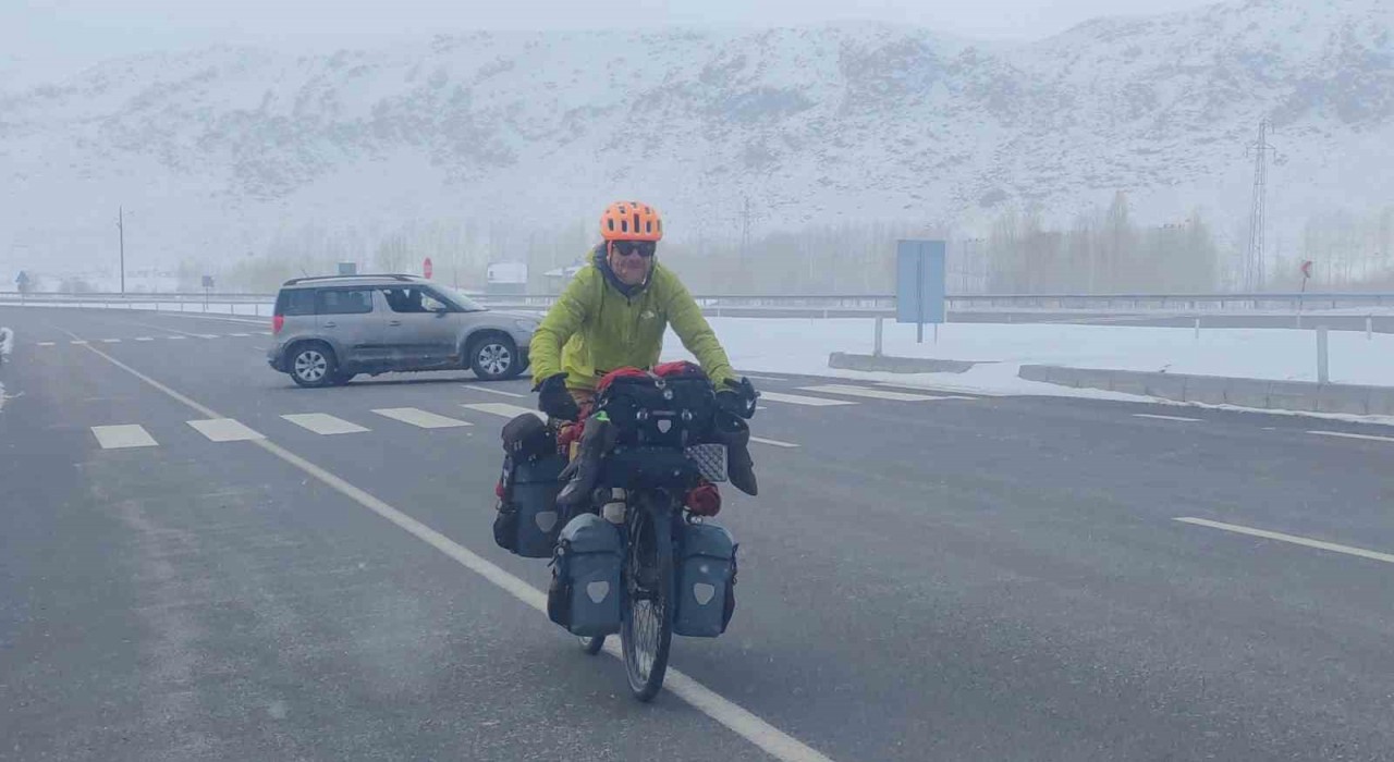 Eksi 18 derecede pedal çevirdi