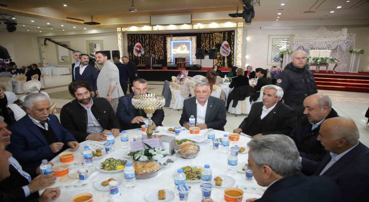 Elazığda ‘Teşkilat Vefa İftarına büyük ilgi