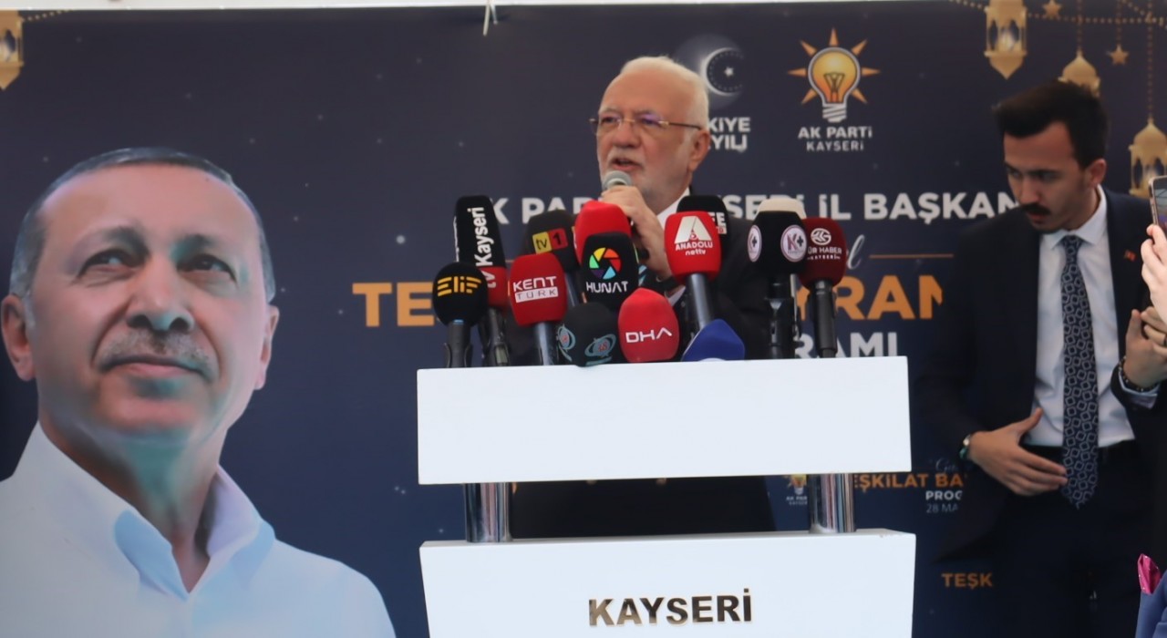 Elitaş: Diploma meselesini şikayet eden, Cumhuriyet Halk Partililer. Yolsuzlukları, rüşveti, şantajı şikayet edenler yine onlar