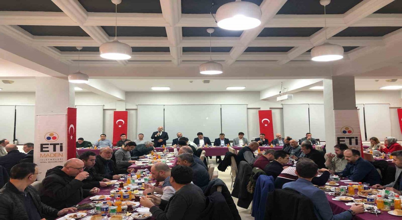 Emette din görevlileri iftarda bir araya geldi