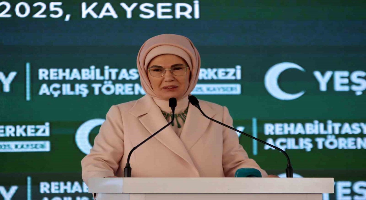 Emine Erdoğan: Neslimizi bağımlılıklara karşı korumak, ülke bekasını korumaktır
