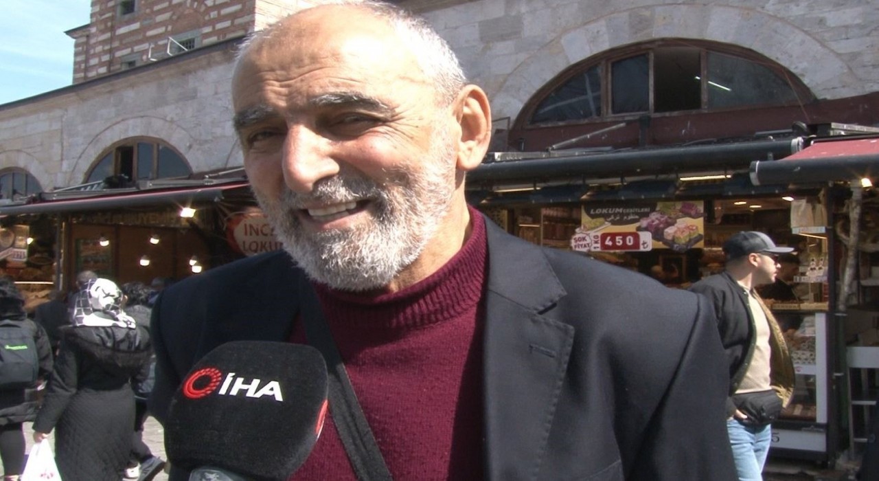 Eminönünde bayram öncesi alışveriş yoğunluğu