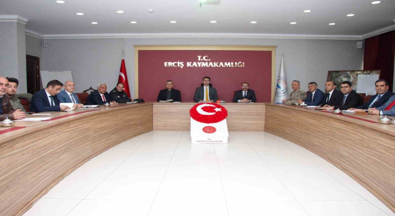 Ercişte Uluslararası İnci Kefali Göçü Kültür ve Sanat Festivali hazırlık toplantısı yapıldı