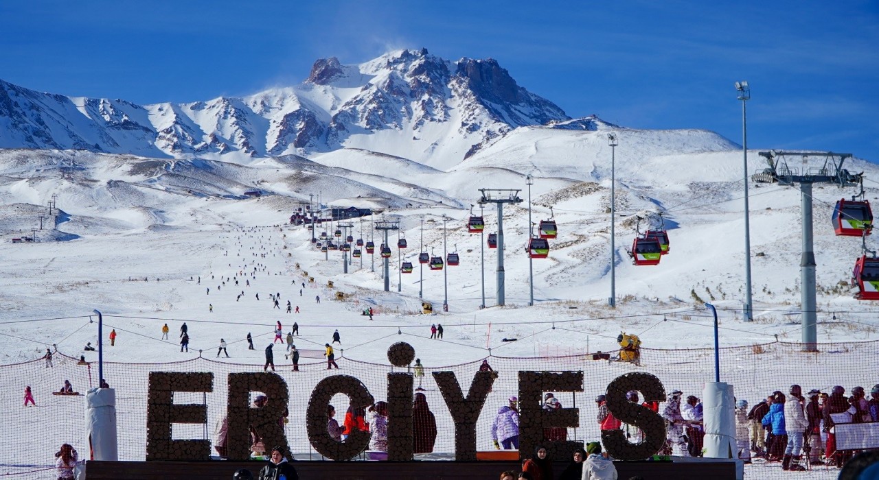 Erciyes Kayak Merkezinin yabancı yayınlardaki yankısı sürüyor