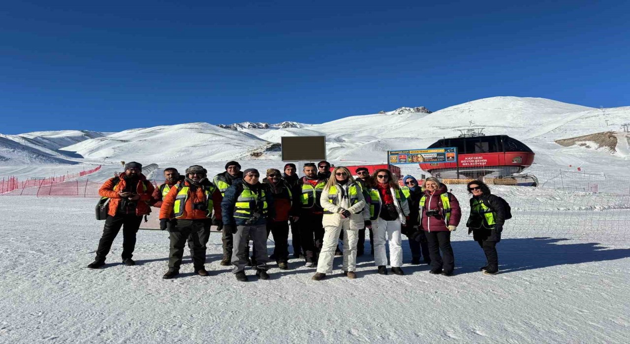 Erciyesin zirvesinde foto safari