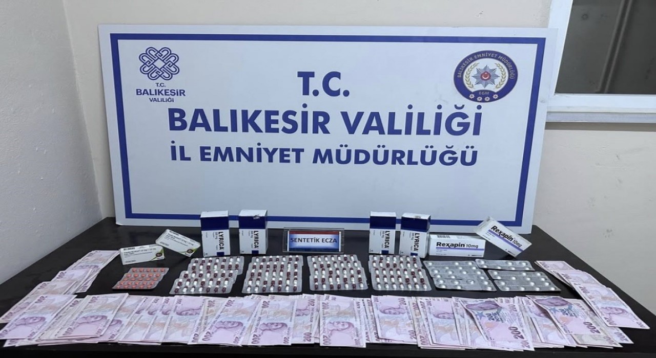 Erdekte şüpheli şahıstan çok sayıda uyuşturucu hap ele geçirildi