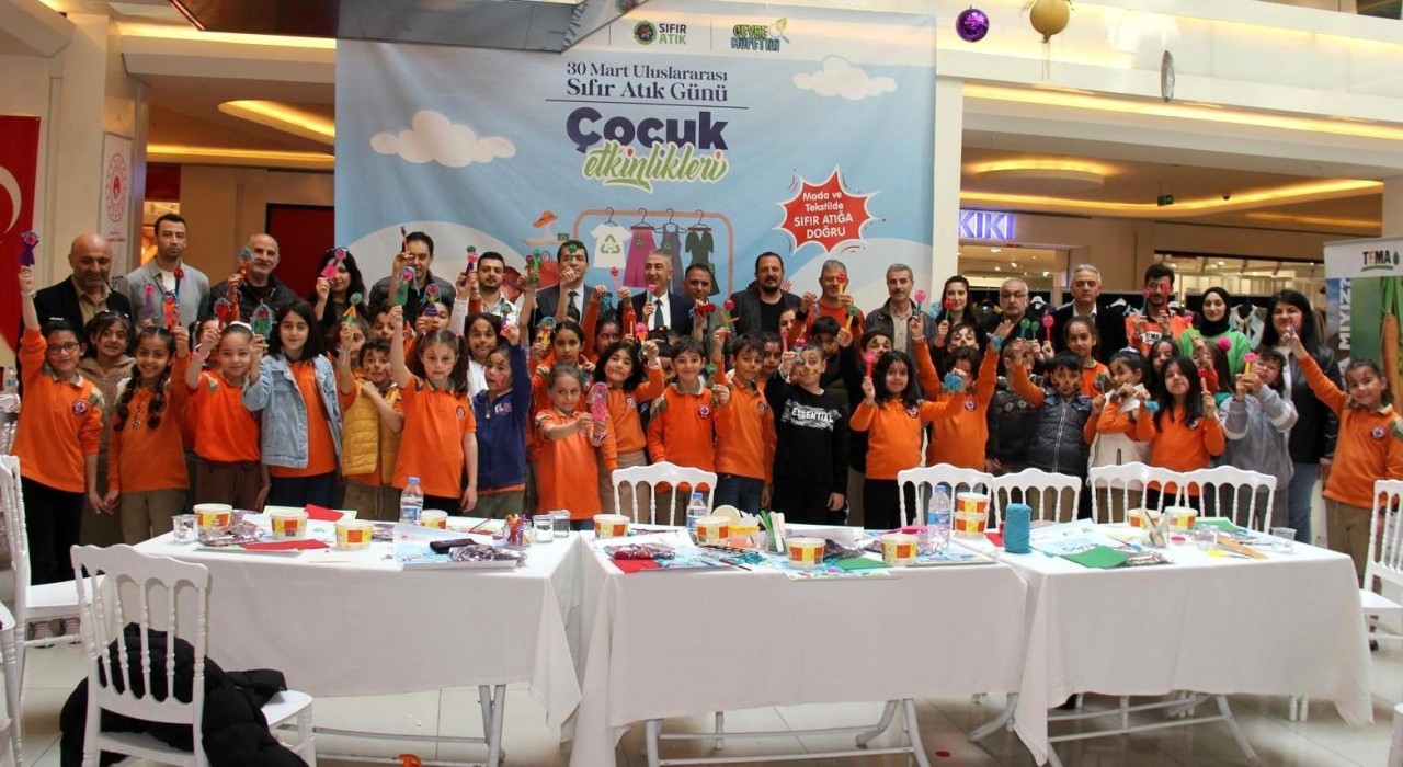 Erzincanda Moda ve Tekstilde Sıfır Atığa Doğru adlı etkinlik düzenlendi