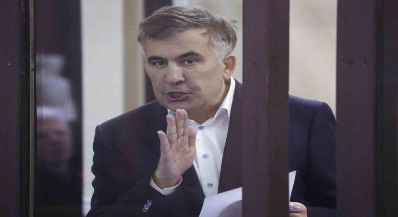 Esi Gürcistan Cumhurbaşkanı Saakaşviliye 9 yıl hapis cezası