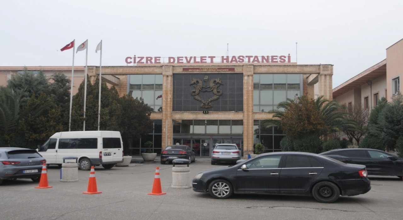 Eşini öldüren cani koca, arazide saklanırken yakalandı
