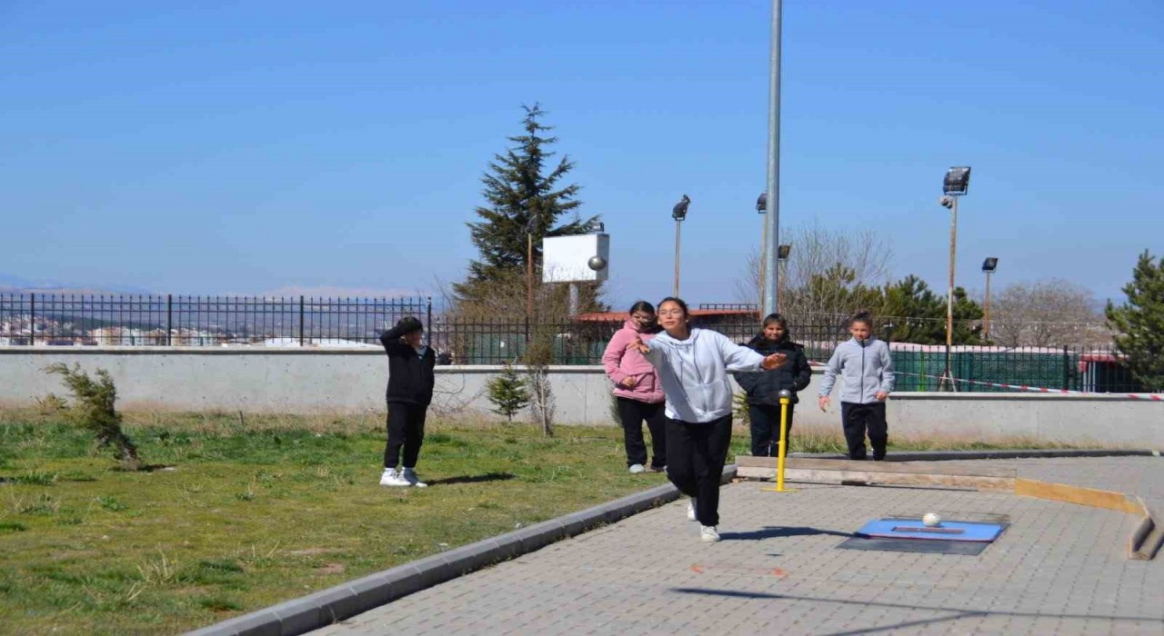 Eskişehirde 23 Nisan Bocce Turnuvası sona erdi
