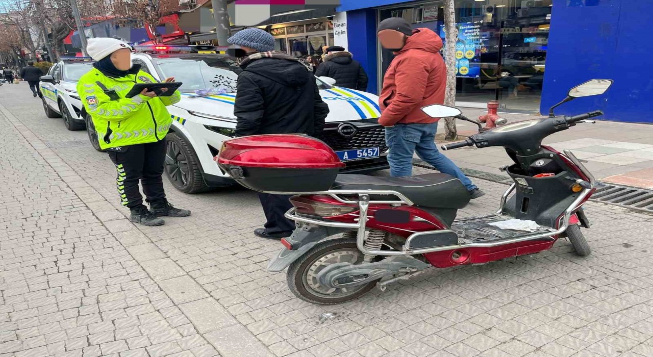 Eskişehirde 9 bin 971 araç kontrol edildi