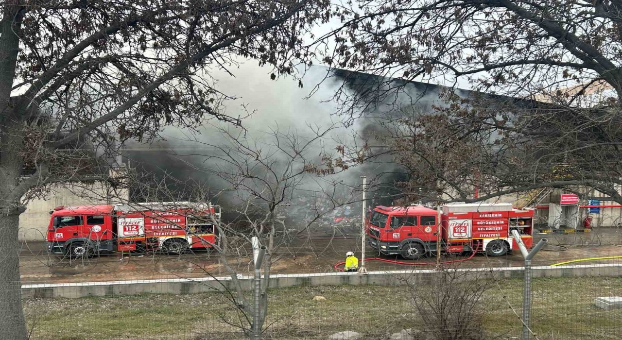 Eskişehirde çimento fabrikasında yangın
