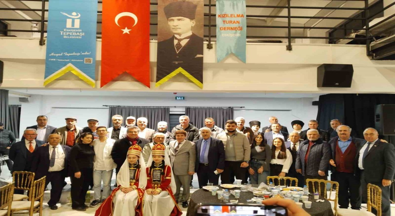 Eskişehirde Türk Dünyası iftar ve kültürel ezgiler programı