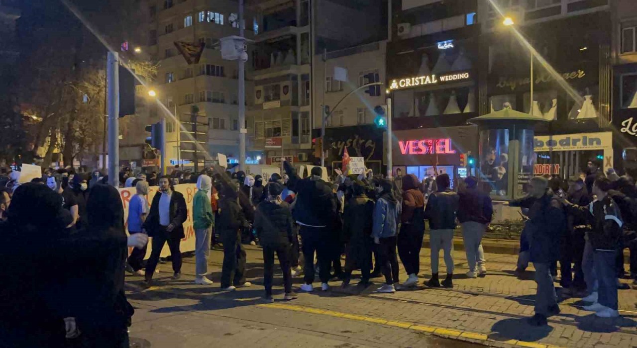 Eskişehirdeki eylemlerden sonra 14 şahıs gözaltına alındı