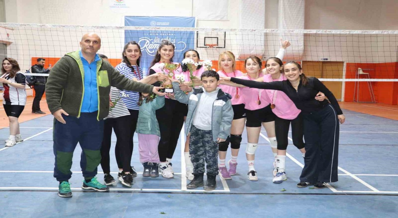 Evin Sultanları Voleybol Turnuvası sona erdi