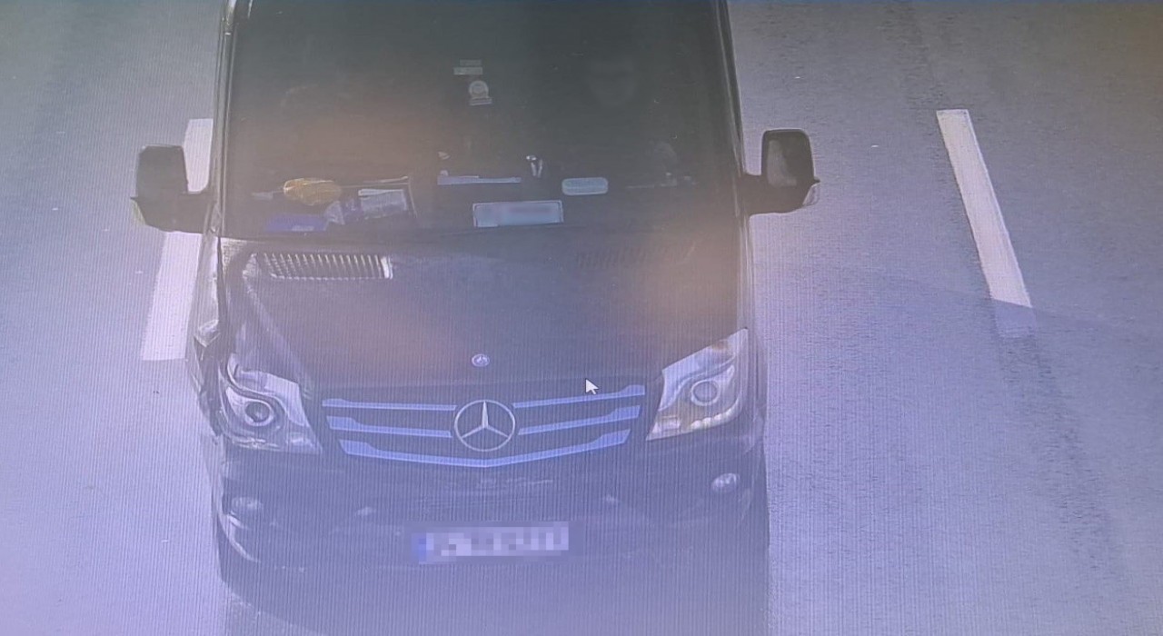 Eyüpsultanda yol kenarındaki sürücüye çarparak kaçan sanık hakim karşısına çıktı