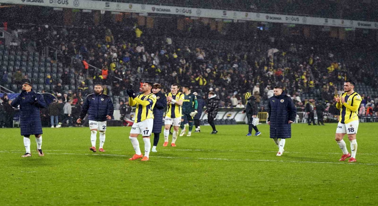 Fenerbahçe, Antalyasporu üst üste 6. kez mağlup etti