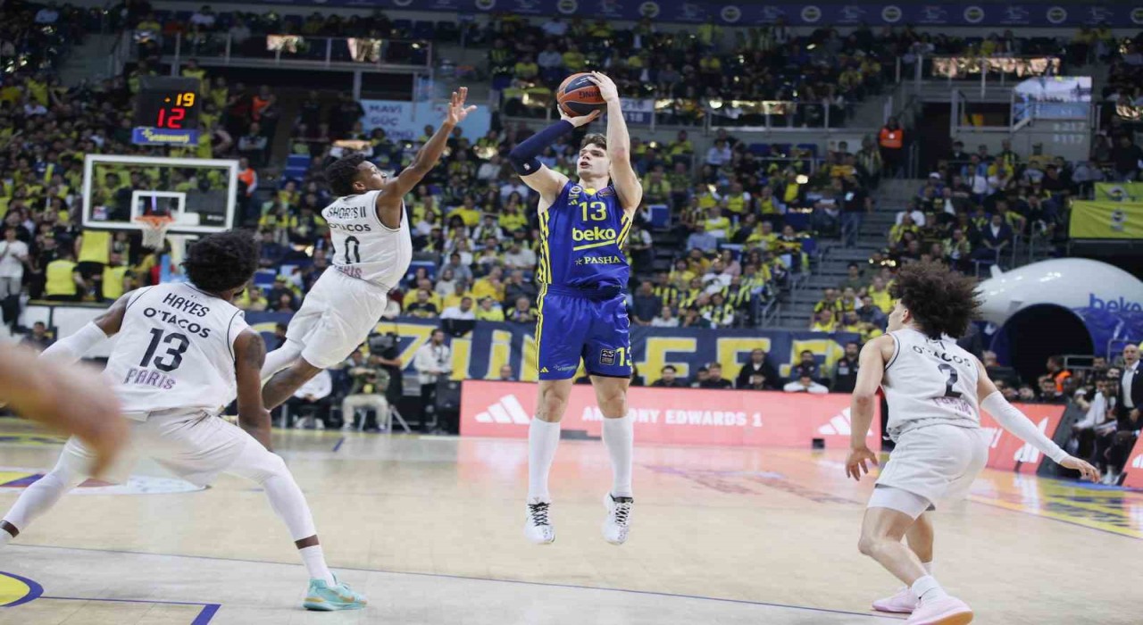 Fenerbahçe, Euroleaguede play-offu garantiledi
