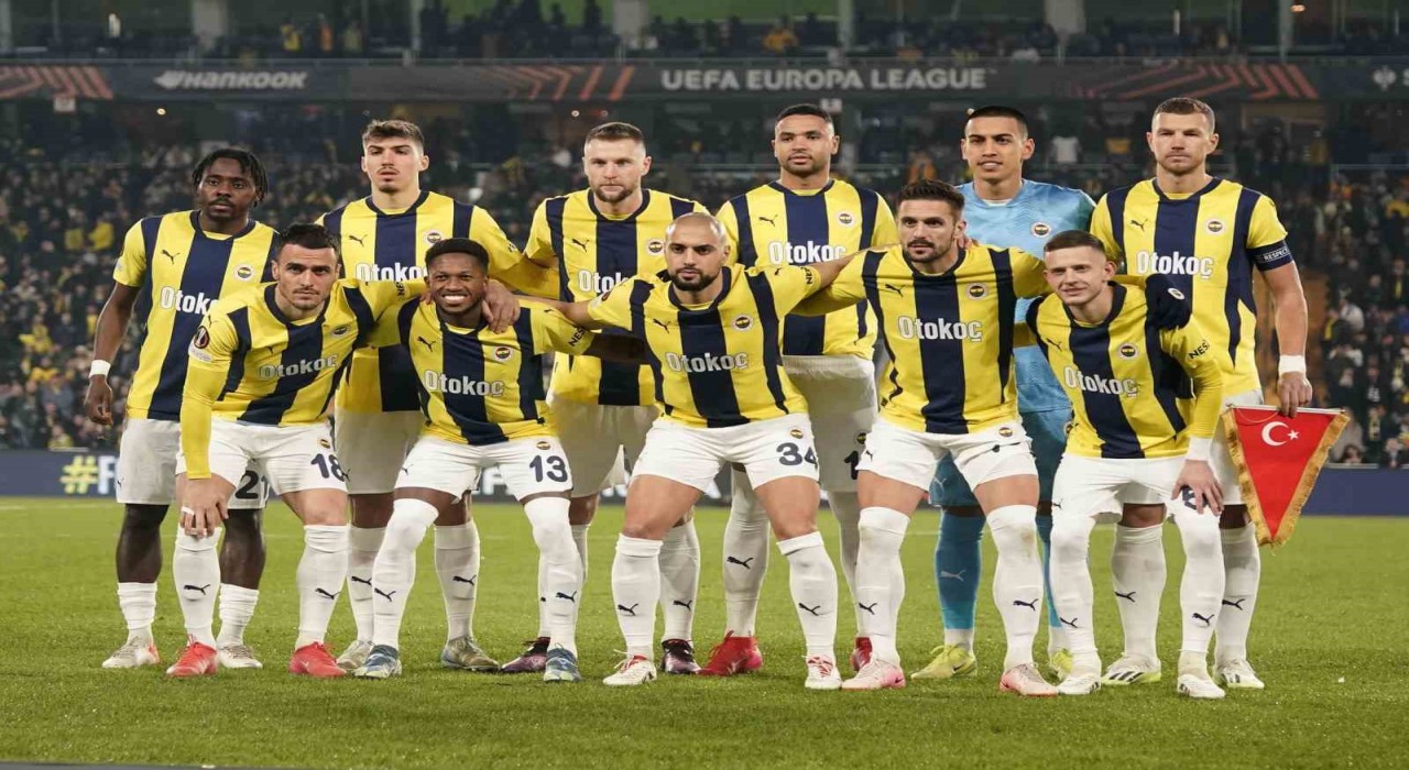 Fenerbahçede 13 futbolcu milli mesaide