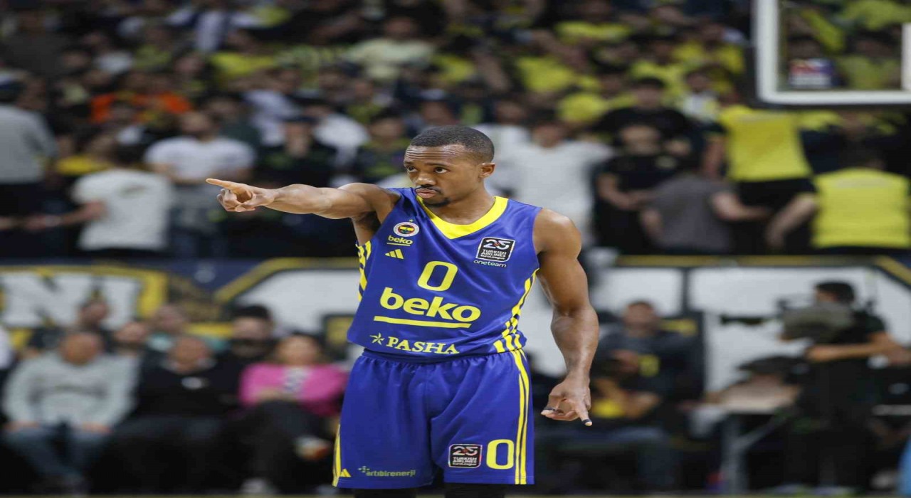 Fenerbahçede Errick McCollum sakatlandı