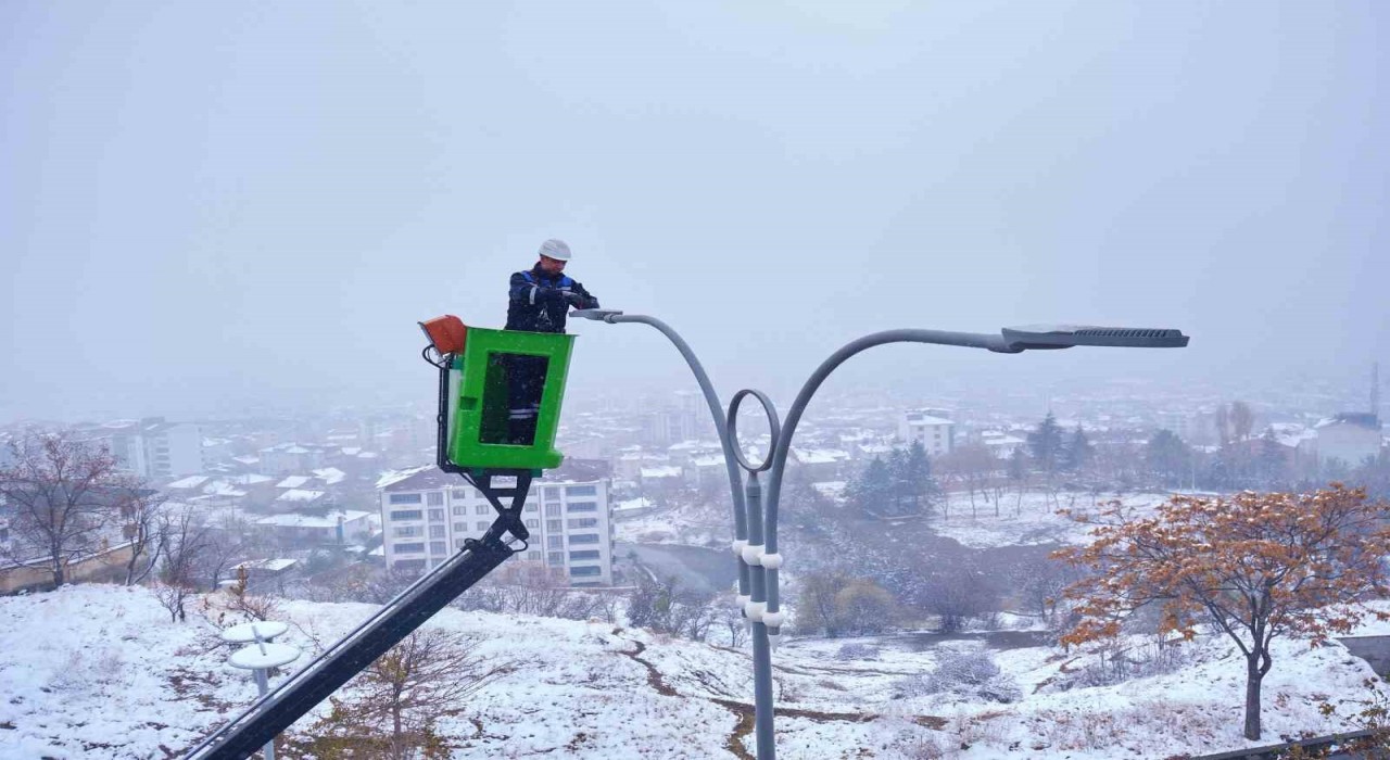 Fırat EDAŞtan bölgeye dev yatırım: Enerji altyapısı güçleniyor