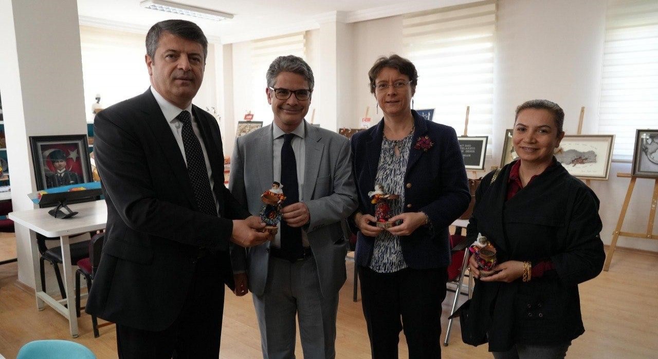 Fransa Büyükelçisi Dumonttan Adıyamana ziyaret