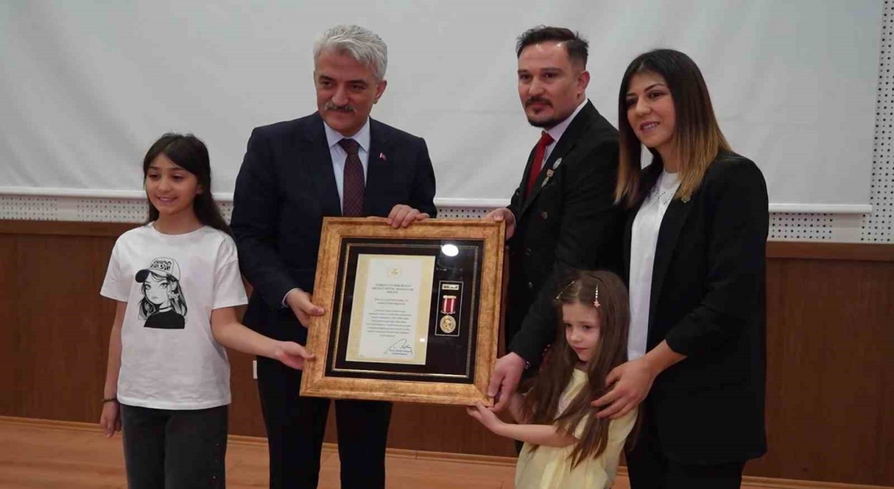 Gazi Erciyastan duygulandıran mesaj: Devletimiz görev verirse şehit olmaya hazım