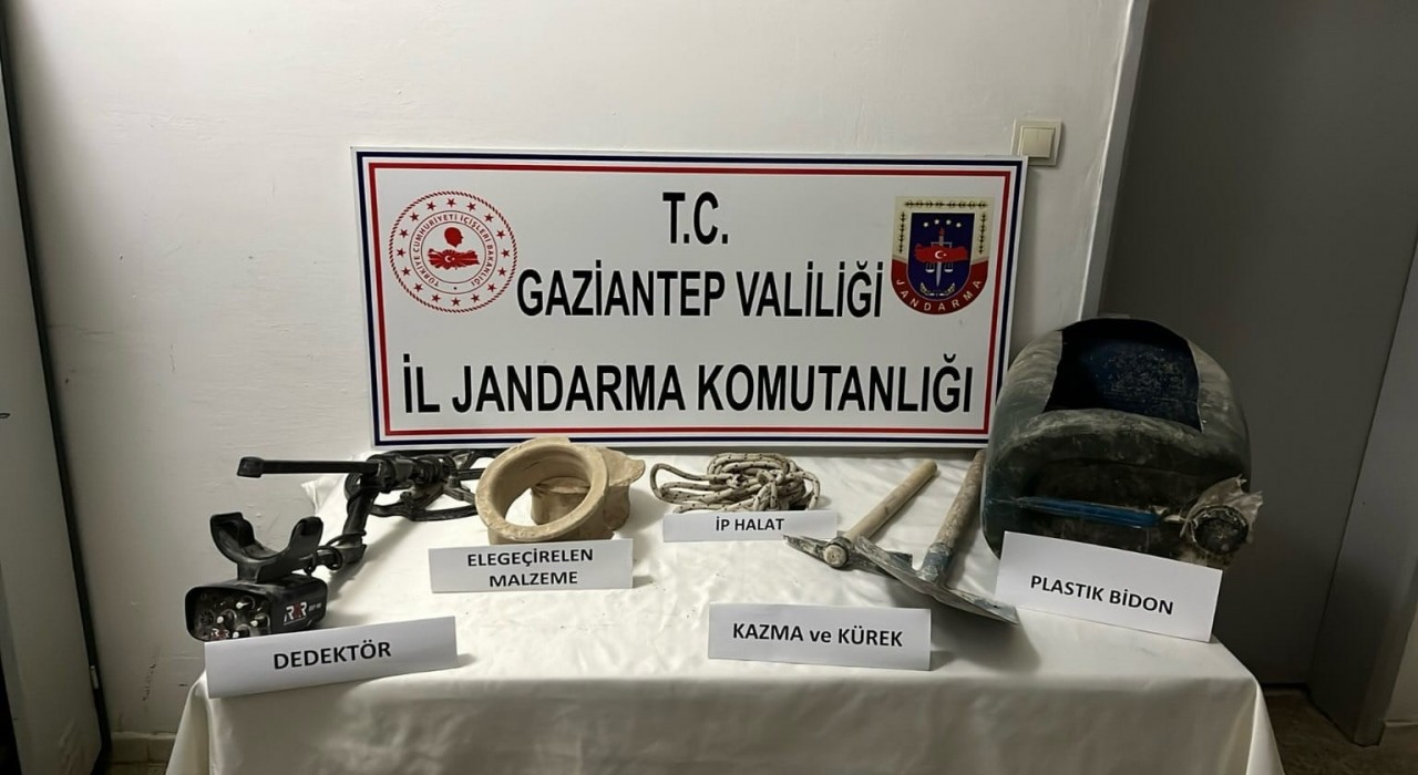 Gaziantepte kaçak kazı yapan 2 şahıs suçüstü yakalandı