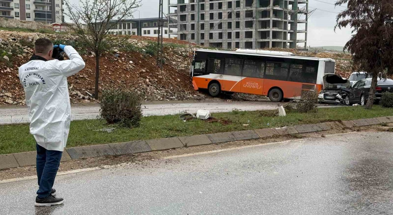 Gaziantepte zincirleme kaza: 12 yaralı