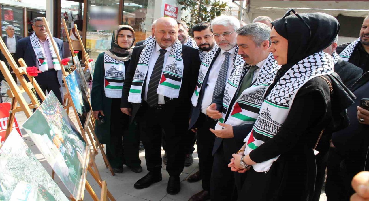 ‘Gazzede Ramazan temalı sergi açıldı