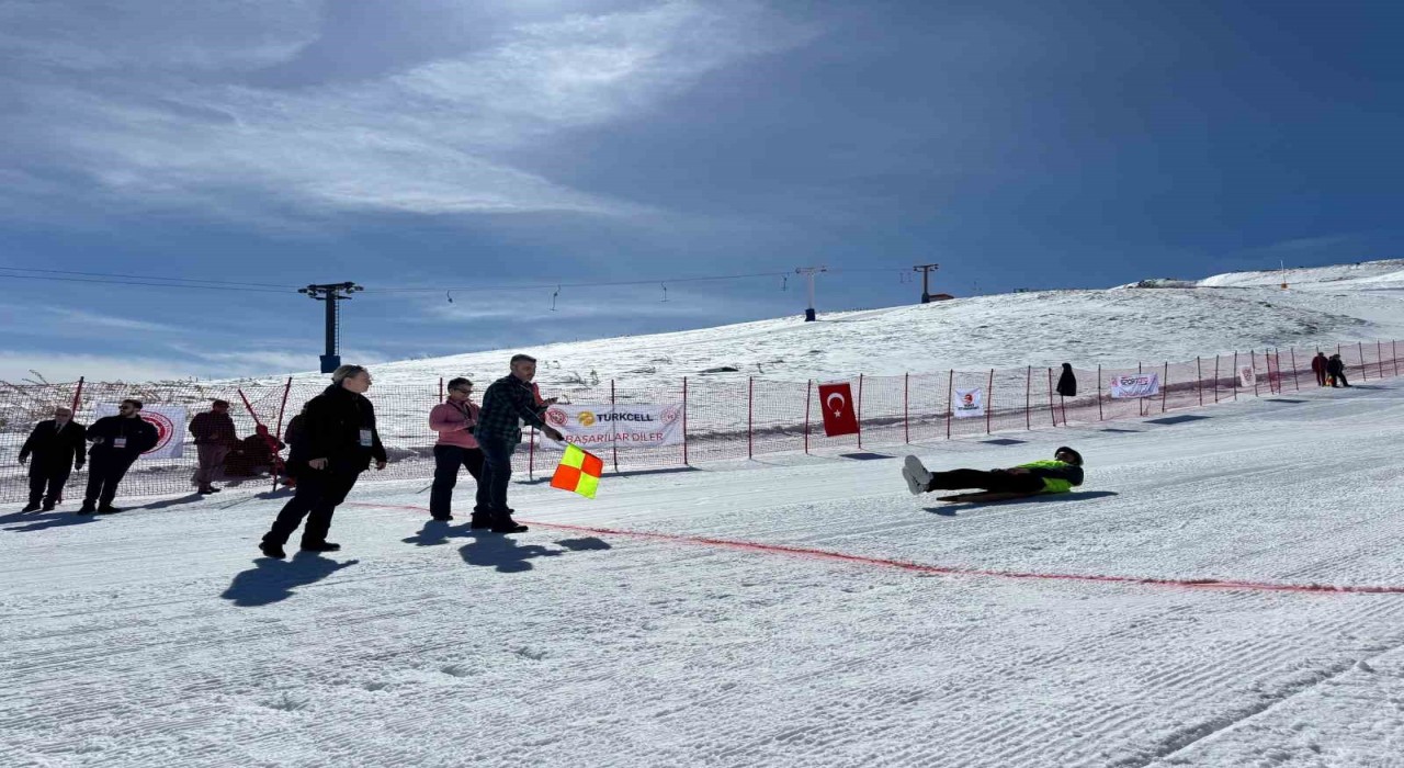 Geleneksel Kızak Türkiye Şampiyonası, Erciyes Kayak Merkezinde yapıldı