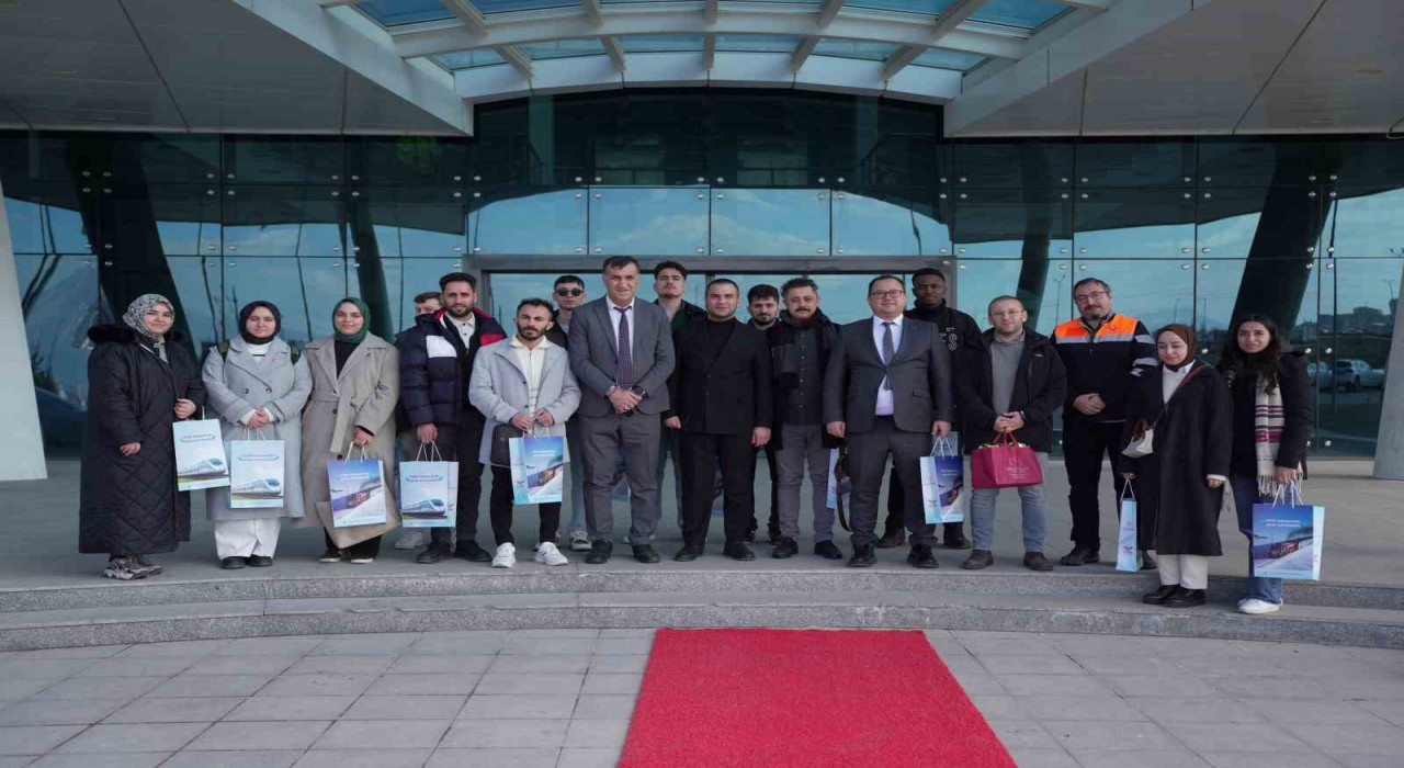 Gençler, KARDEMİR ve TCDD Taşımacılık AŞ.yi gezdi