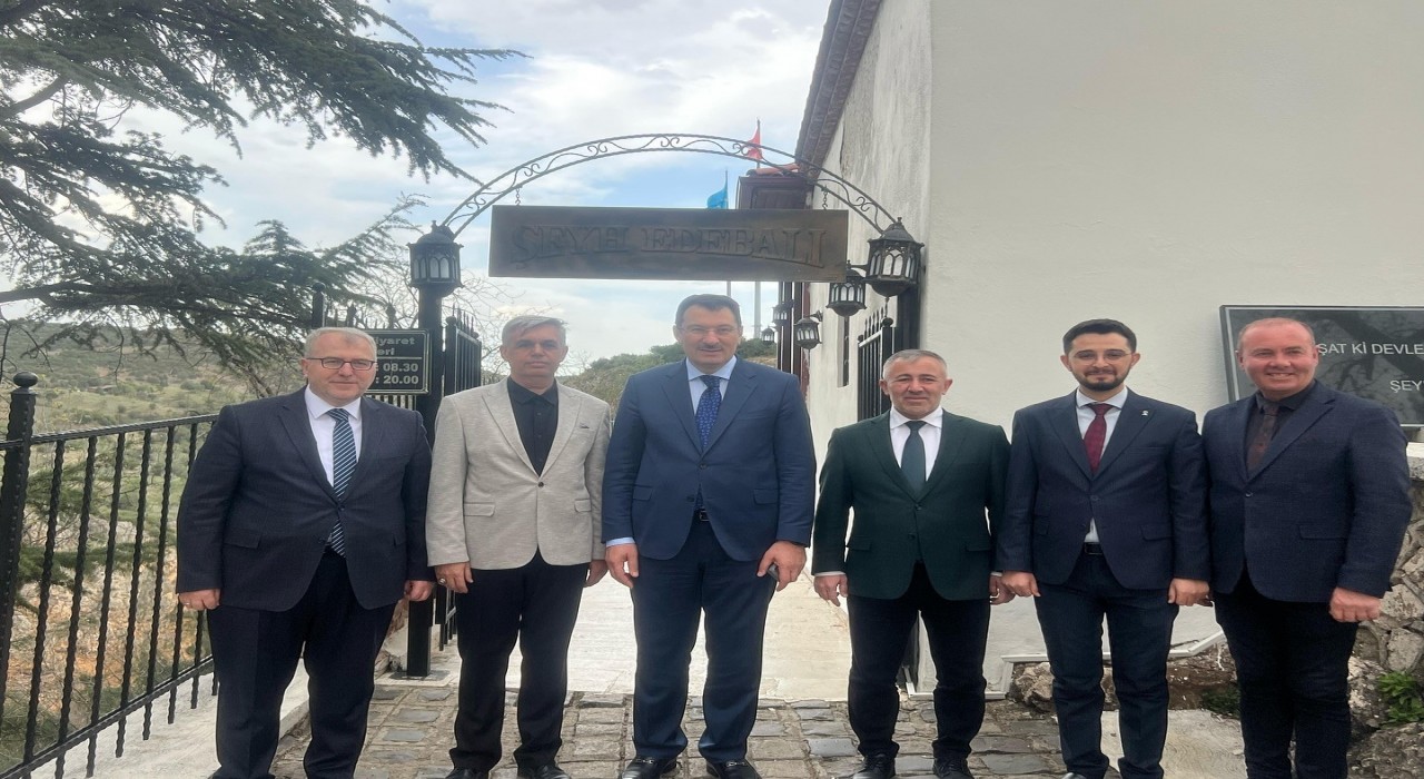 Genel Başkan Yardımcısı Yavuz, Şeyh Edebali Türbesini ziyaret etti