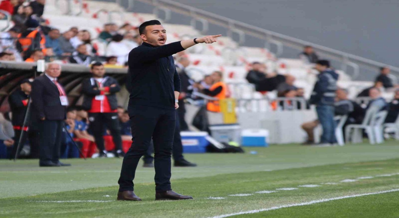 Gökhan Karaaslanın Altaydaki puan ortalaması 0.78