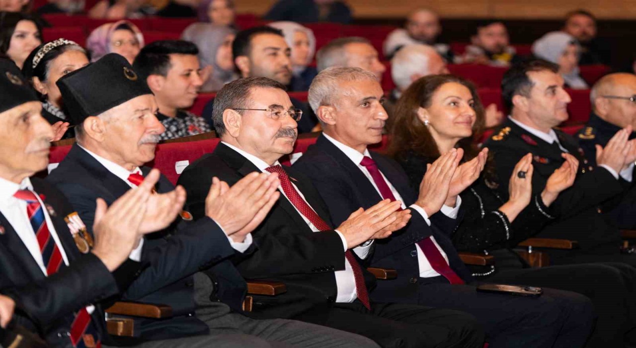 Gölbaşında Çanakkale Zaferinin 110uncu yıl dönümü ve 18 Mart Şehitleri Anma Günü kutlandı