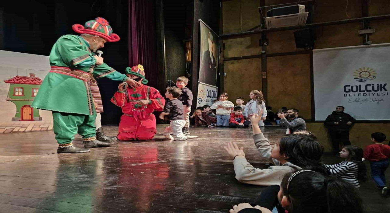 Gölcükte çocuklar eğlenceye doyacak